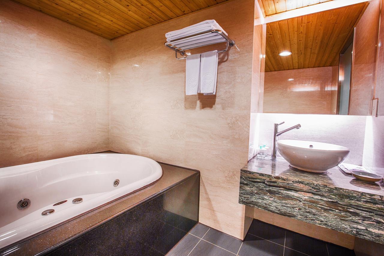 Cai She Hotel Tajpej Zewnętrze zdjęcie