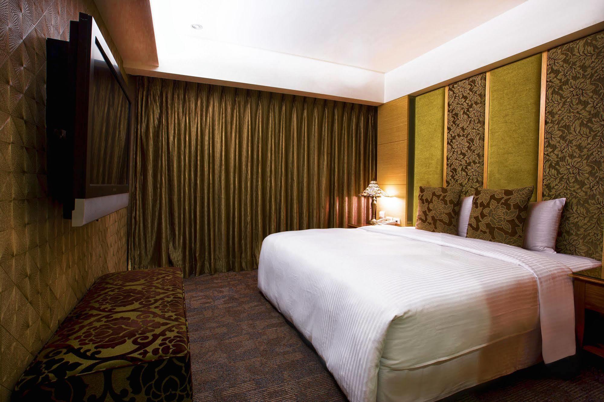 Cai She Hotel Tajpej Zewnętrze zdjęcie